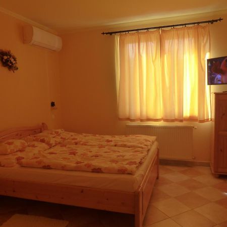 Napfény Apartman és Vendégház Egerszalók Extérieur photo