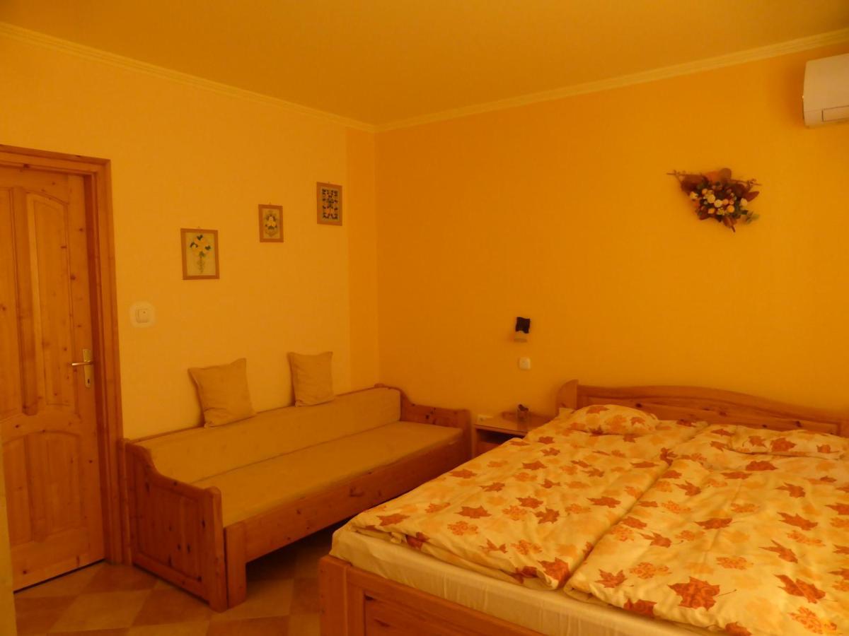 Napfény Apartman és Vendégház Egerszalók Extérieur photo