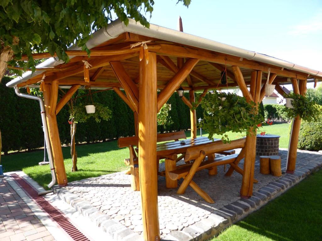 Napfény Apartman és Vendégház Egerszalók Extérieur photo